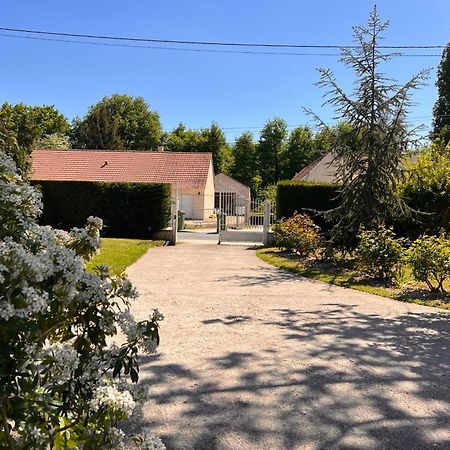 Les Sablons Villa La Houssaye-en-Brie Exterior photo