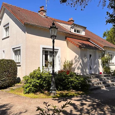 Les Sablons Villa La Houssaye-en-Brie Exterior photo